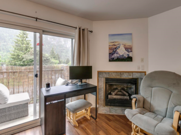 Walk-In Closet Photo of 21 38173 Westway Avenue, Squamish, BC