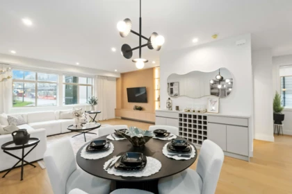 Kitchen Island Photo of 110 33588 Marshall Road, Abbotsford, BC