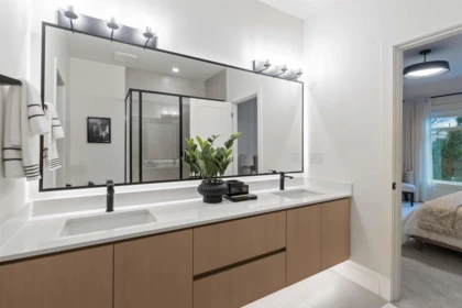 Laundry Room Photo of 110 33588 Marshall Road, Abbotsford, BC
