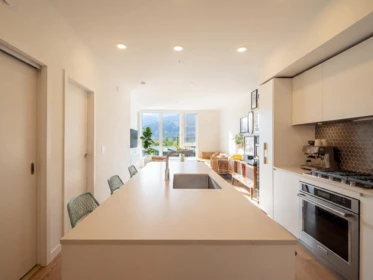 Kitchen Island Photo of 407 1506 Scott Crescent, Squamish, BC