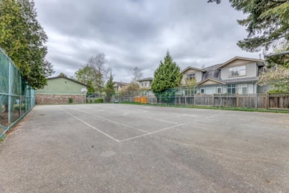 Loft / Bonus Room Photo of 205 7426 138th, Surrey, BC
