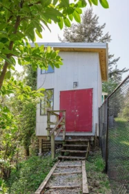 Garden / Landscaping Photo of 462 Central Avenue, Gibsons, BC