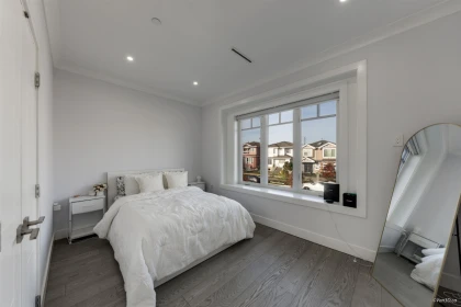Loft / Bonus Room Photo of 1 926 E 58th Avenue, Vancouver, BC