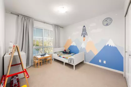 Basement Recreation Room Photo of 1 19505 68a Avenue, Surrey, BC