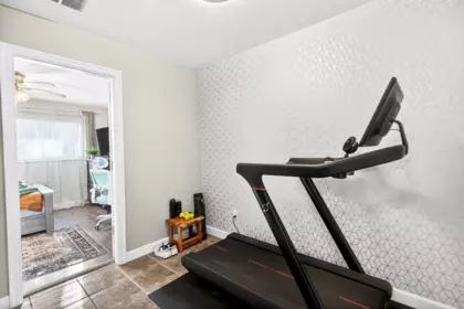 Hallway Photo of 34974 Clayburn Road, Abbotsford, BC