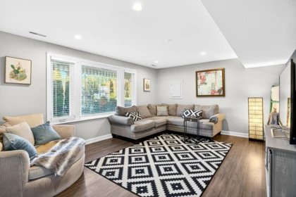 Office / Den Photo of 34974 Clayburn Road, Abbotsford, BC