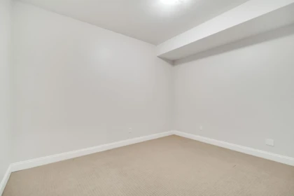 Hallway Photo of 15083 58a Avenue, Surrey, BC