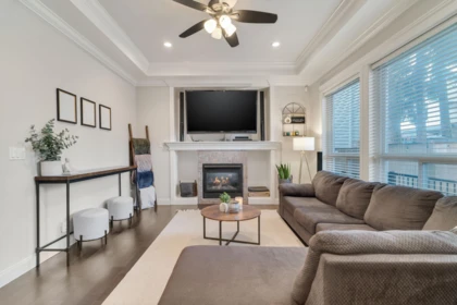 Kitchen Photo of 15083 58a Avenue, Surrey, BC