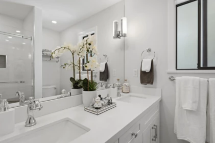 Primary Bathroom Photo of 6515 Lyon Road, Delta, BC