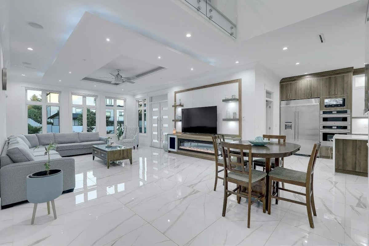 Dining Area Photo of 5538 184 Street, Surrey, BC