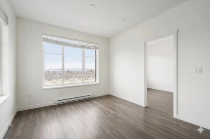 501 15858 Fraser Highway, Surrey, BC, Surrey — Apartment/Condo for sale
