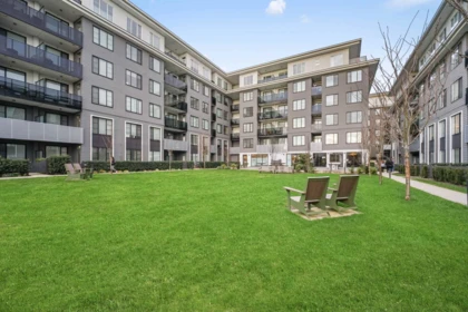 501 15858 Fraser Highway, Surrey, BC, Surrey — Apartment/Condo for sale
