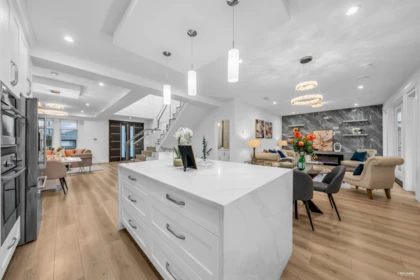 Kitchen Island Photo of 4267 Parker Street, Burnaby, BC