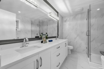 Mudroom Photo of 4267 Parker Street, Burnaby, BC