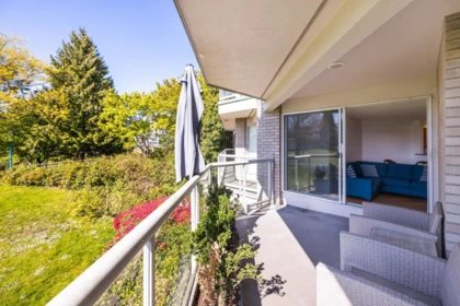 Aerial View of 1206 33 Chesterfield Place, North Vancouver, BC
