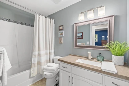 Guest Bathroom Photo of 1715 Imperial Avenue, Port Coquitlam, BC