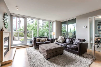 305 8 Smithe Mews, Vancouver, BC, Vancouver — Apartment/Condo for sale
