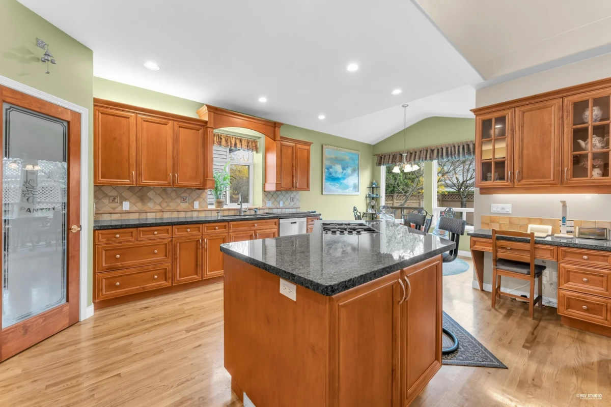 Dining Area Photo of 21048 86a Avenue, Langley, BC