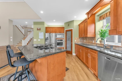 Kitchen Island Photo of 21048 86a Avenue, Langley, BC