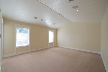 Basement Recreation Room Photo of 7420 116 Street, Delta, BC