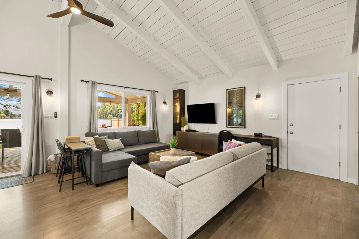 Dining Area Photo of 35210 Sward Road, Mission, BC