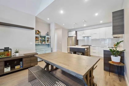 Basement Recreation Room Photo of 73 15677 28 Avenue, Surrey, BC