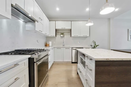 Kitchen Island Photo of 73 15677 28 Avenue, Surrey, BC