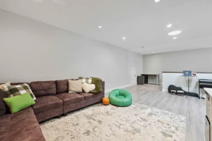 Mudroom Photo of 73 15677 28 Avenue, Surrey, BC