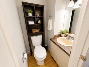 Primary Bathroom Photo of 4 20229 Fraser Highway, Langley, BC