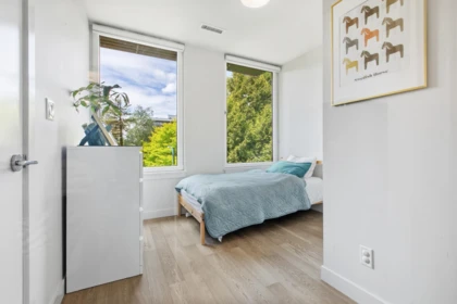Basement Recreation Room Photo of 307 4488 Cambie Street, Vancouver, BC