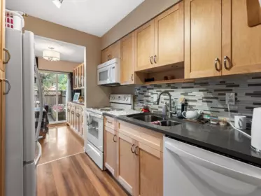 Pantry Photo of 5 10595 153 Street, Surrey, BC