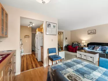 Primary Bathroom Photo of 5 10595 153 Street, Surrey, BC