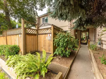 Staircase Photo of 5 10595 153 Street, Surrey, BC