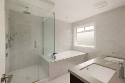 Hot Tub / Spa Photo of 481 W Windsor Road, North Vancouver, BC
