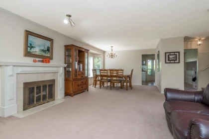 Breakfast Nook Photo of 15911 111 Avenue, Surrey, BC