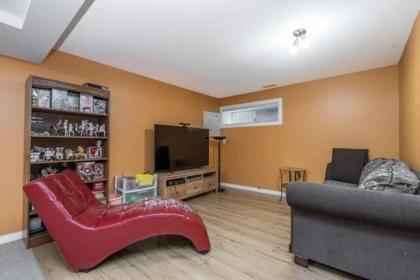 Swimming Pool Photo of 15911 111 Avenue, Surrey, BC