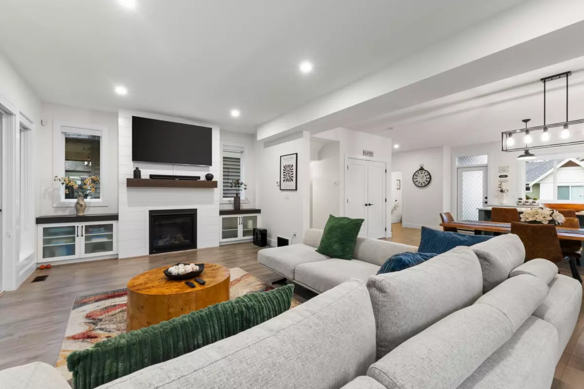 Family Room Photo of 47 4295 Old Clayburn Road, Abbotsford, BC