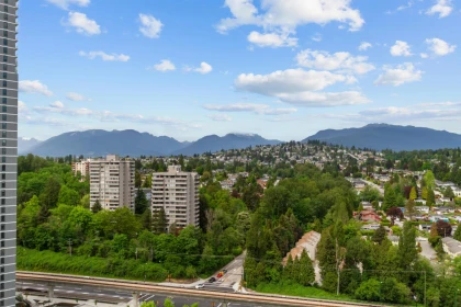 2408 5333 Goring Street, Burnaby, BC, Burnaby — Apartment/Condo for sale