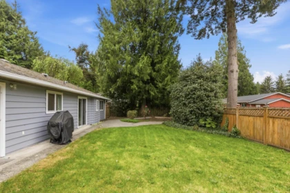 Laundry Room Photo of 4525 199a Street, Langley, BC