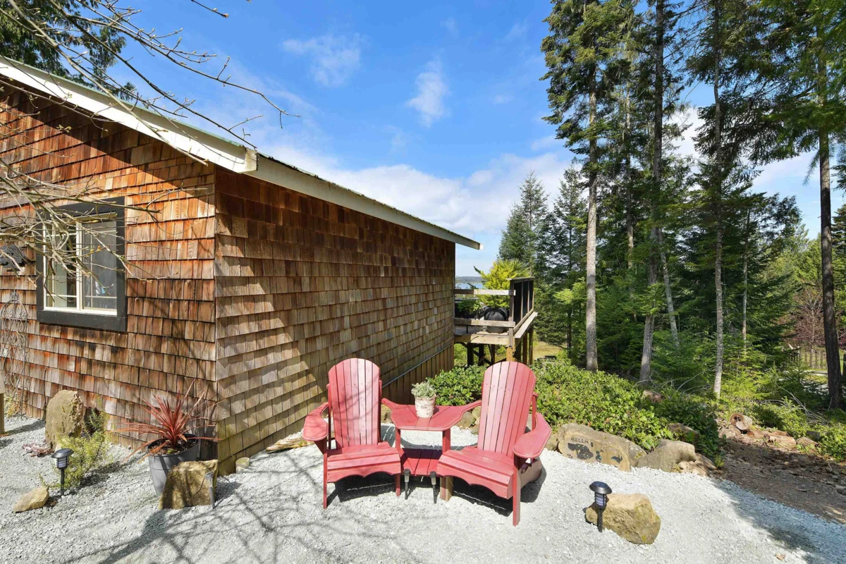 Dining Area Photo of 430 Mckercher Road, Mayne Island, BC