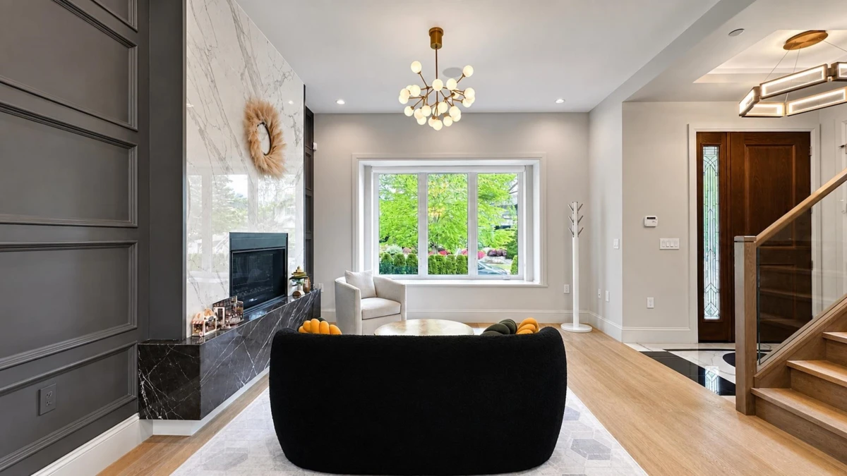 Dining Area Photo of 4618 W 8th Avenue, Vancouver, BC