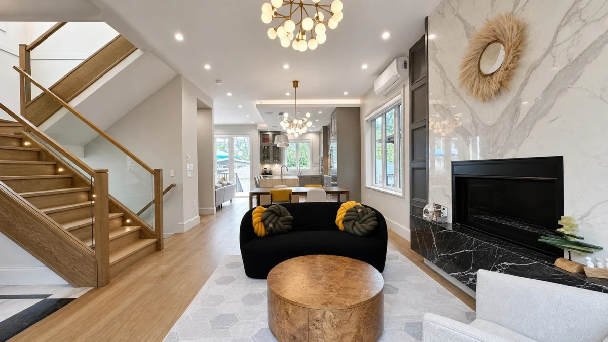 Family Room Photo of 4618 W 8th Avenue, Vancouver, BC