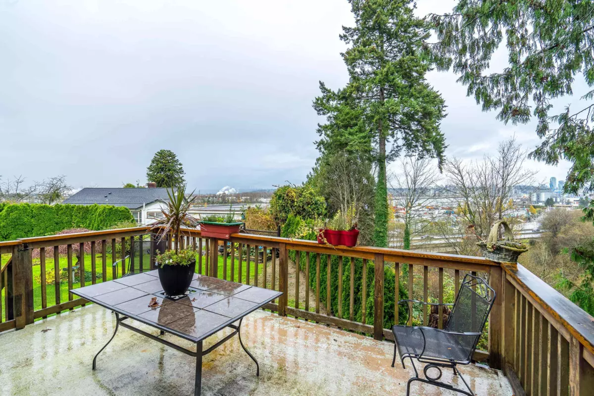Dining Area Photo of 9209 Norum Road, Delta, BC