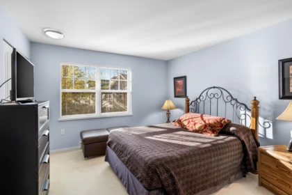 Bedroom 3 Photo of 25 2495 Davies Avenue, Port Coquitlam, BC