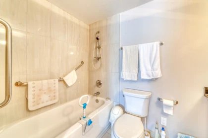Loft / Bonus Room Photo of 403 688 Fairchild Road, Vancouver, BC