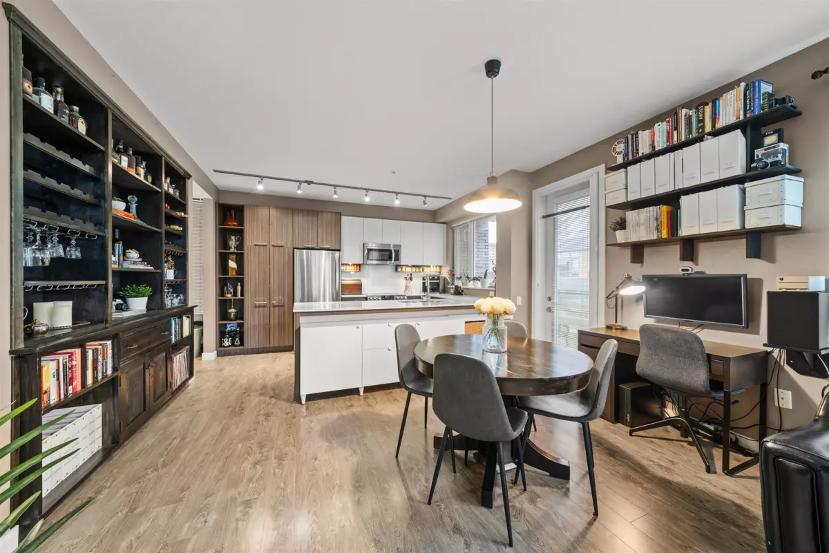 Family Room Photo of 516 9250 University High Street, Burnaby, BC