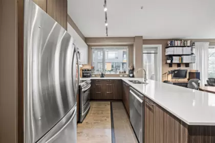 Kitchen Island Photo of 516 9250 University High Street, Burnaby, BC