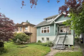 936 W 17th Avenue, Vancouver, BC