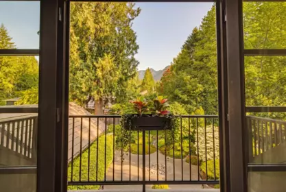 Mudroom Photo of 1134 Montroyal Boulevard, North Vancouver, BC