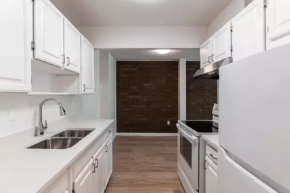 Guest Bathroom Photo of 312 330 E 7th Avenue, Vancouver, BC